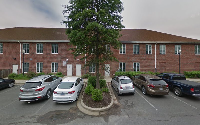 Shell Recharge Charging Station EV Charging Station at 23160 Moakley St