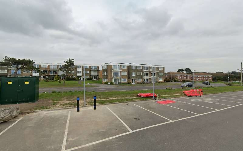 Mer Charging Station EV Charging Station at Wharncliffe Rd