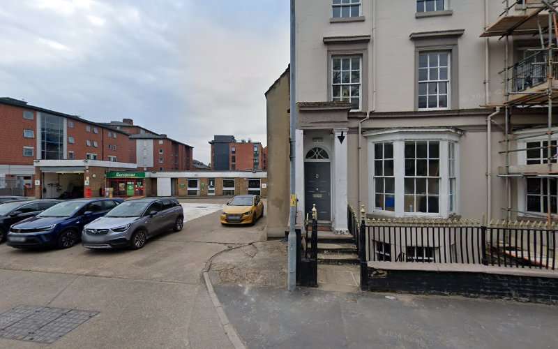 PoGo charge Charging Station EV Charging Station at Holiday Inn